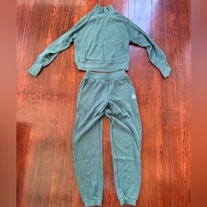 alo Waffle Lounge Set